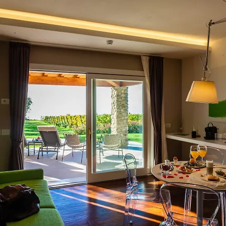 Quercia Belvedere Relais 팜스테이 *