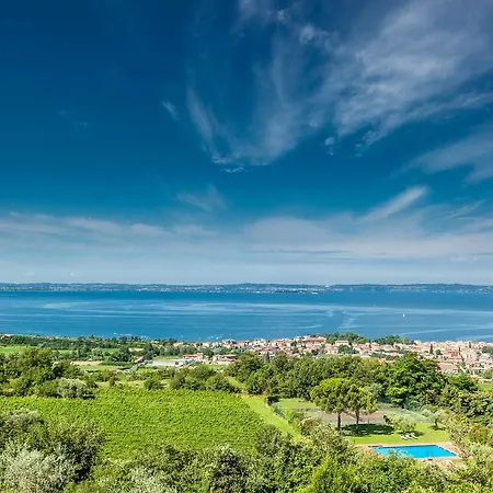 Farm stay Quercia Belvedere Relais Bardolino