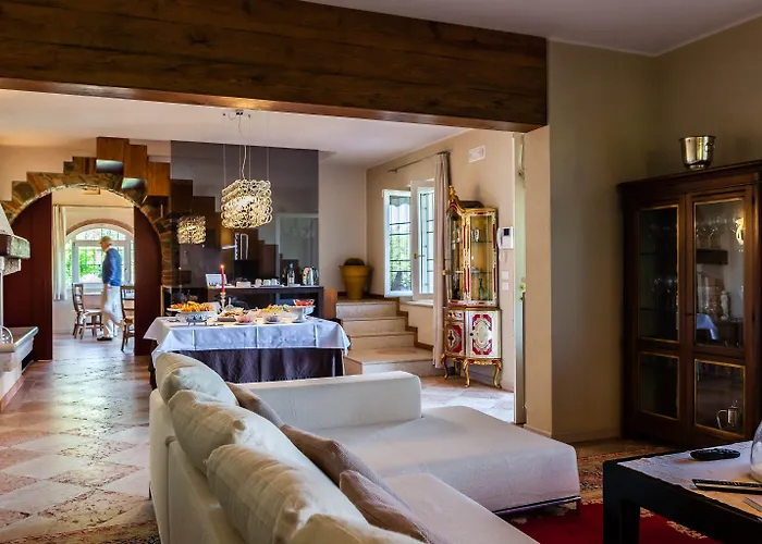 Quercia Belvedere Relais בית חווה ברדולינו